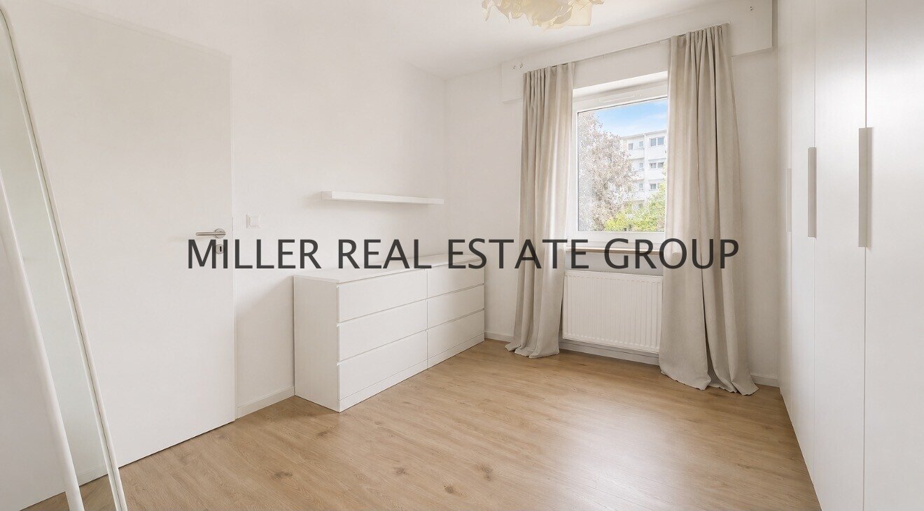 Modernisiertes Reiheneckhaus in Neuburg an der Donau – großzügiges Familienwohnen mit Garten, zwei Terrassen, Balkon & fünf Stellplätzen!