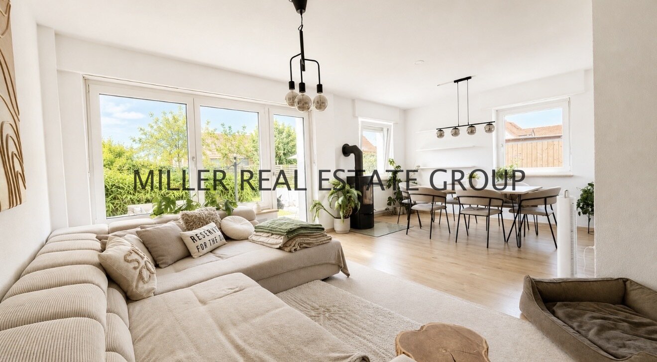 Modernisiertes Reiheneckhaus in Neuburg an der Donau – großzügiges Familienwohnen mit Garten, zwei Terrassen, Balkon & fünf Stellplätzen!