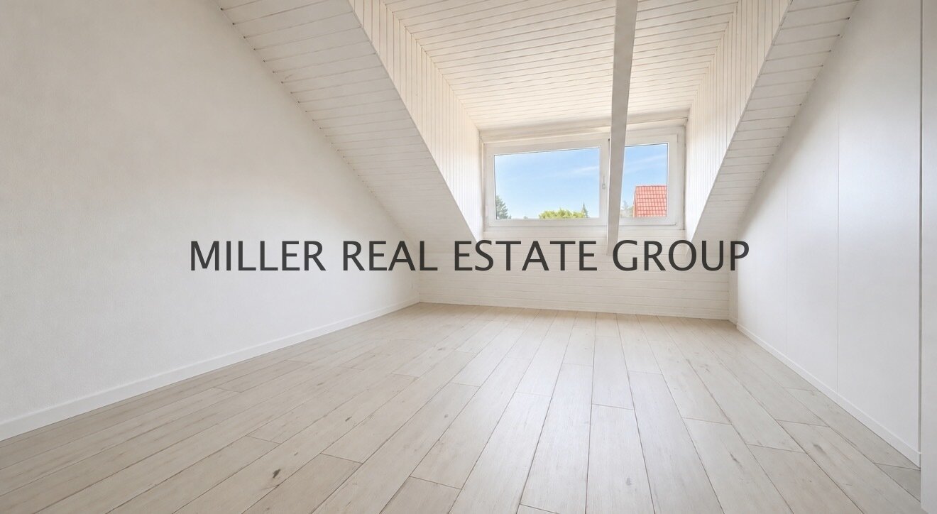 Modernisiertes Reiheneckhaus in Neuburg an der Donau – großzügiges Familienwohnen mit Garten, zwei Terrassen, Balkon & fünf Stellplätzen!