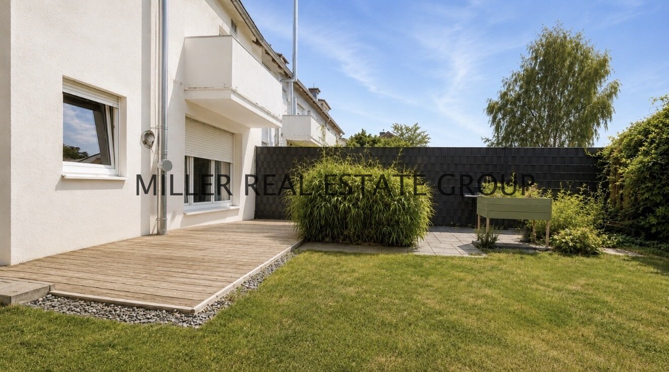 Reiheneckhaus in Neuburg an der Donau – modernes Familienwohnen auf ca. 149 m² mit Traumgarten, 2 Terrassen, Balkon & 5 Stellplätzen!