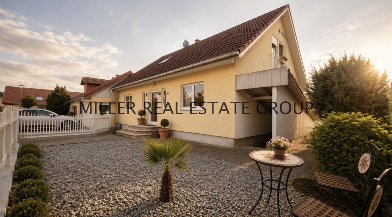 PRIVATES WOHNRESORT IN ALTMANNSTEIN-PONDORF – EINFAMILIENHAUS MIT BEHEIZTEM POOL, SAUNA, GRILLKOTA, PV-ANLAGE & SÜDWEST-TERRASSE!