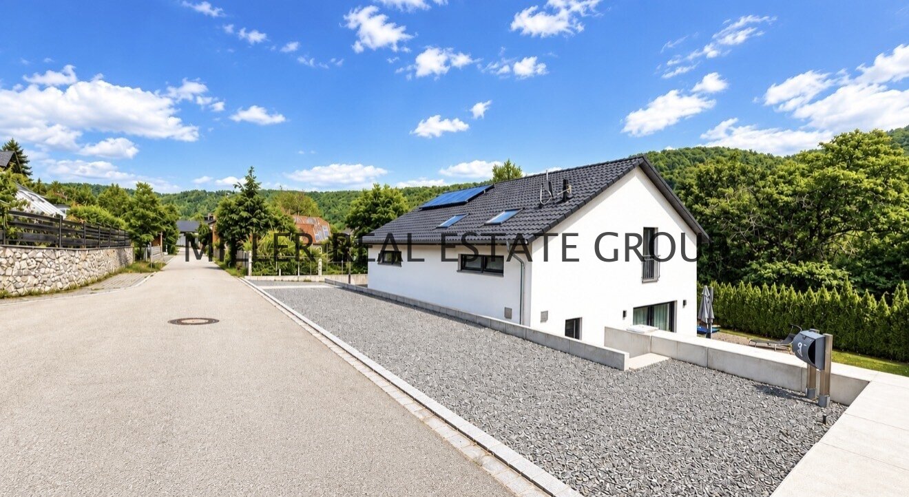 Modernes Einfamilienhaus mit Einliegerwohnung in Riedenburg-Haidhof – ca. 198 m², Smart Home & viel Privatsphäre!
