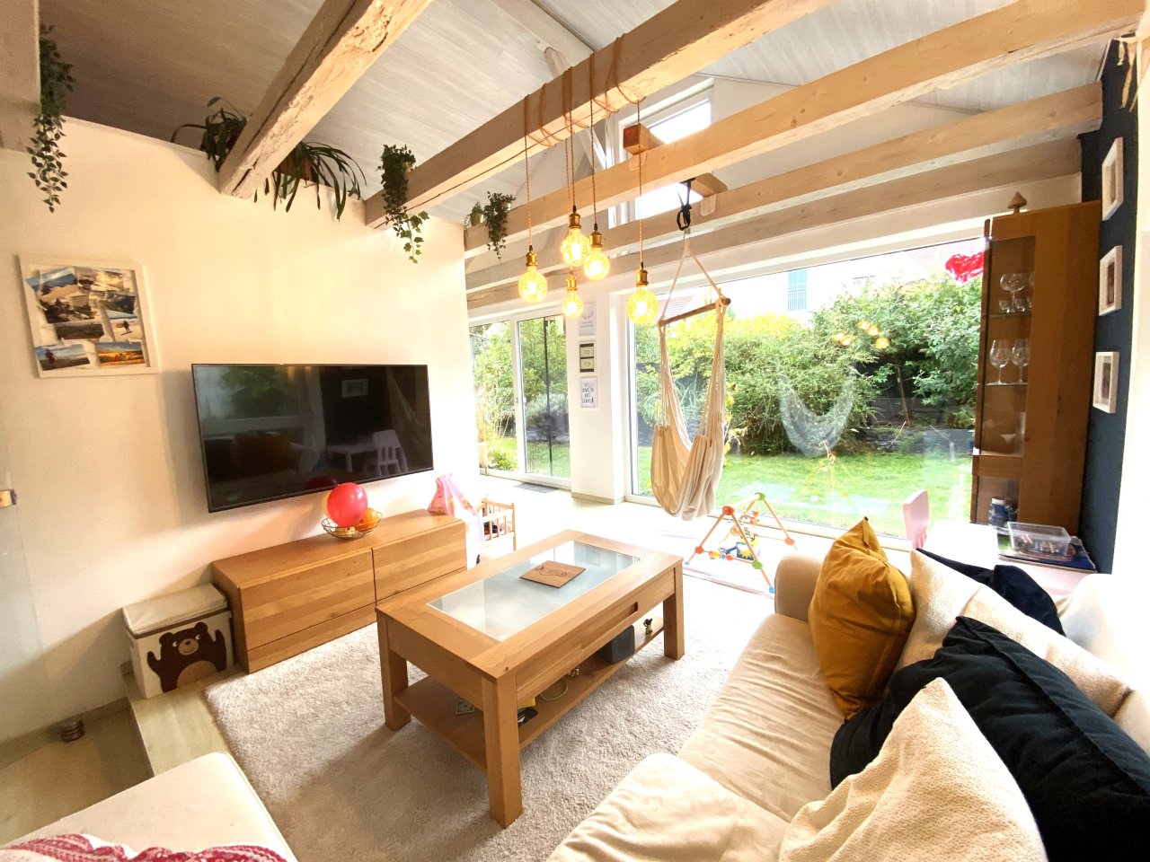 Hier erfüllen sich Wohnträume – Großzügiges Familienparadies!