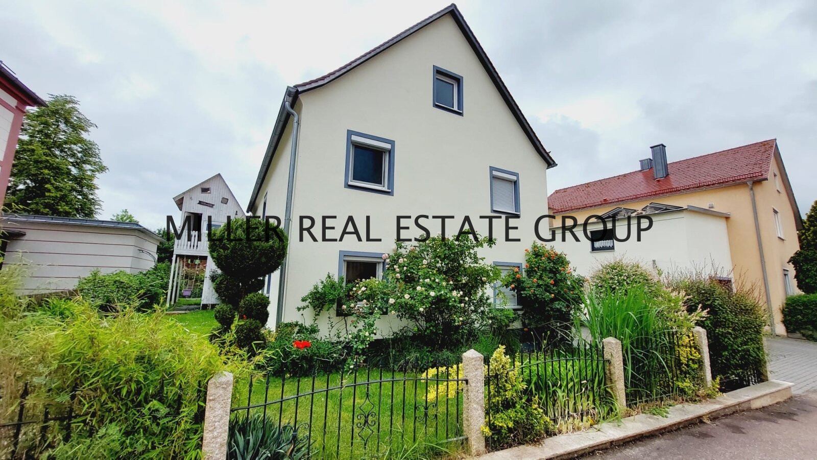 Hier erfüllen sich Wohnträume – Großzügiges Familienparadies!