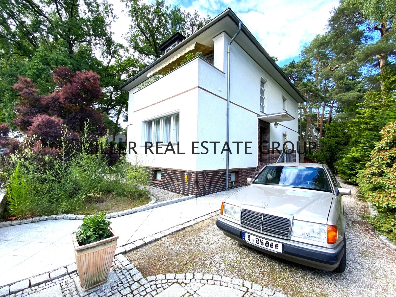 Ein Traum für die ganze Familie: Exklusive Mehrgenerationenhaus in einzigartiger Lage!