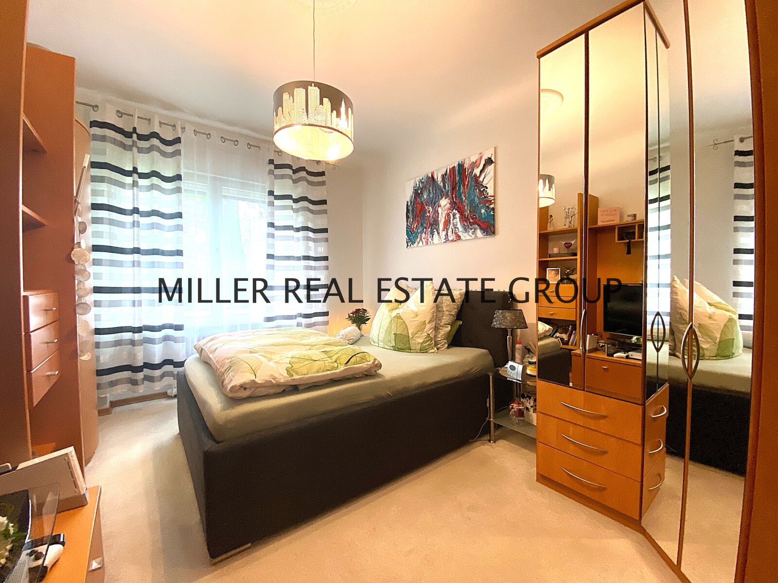 Ein Traum für die ganze Familie: Exklusive Mehrgenerationenhaus in einzigartiger Lage!