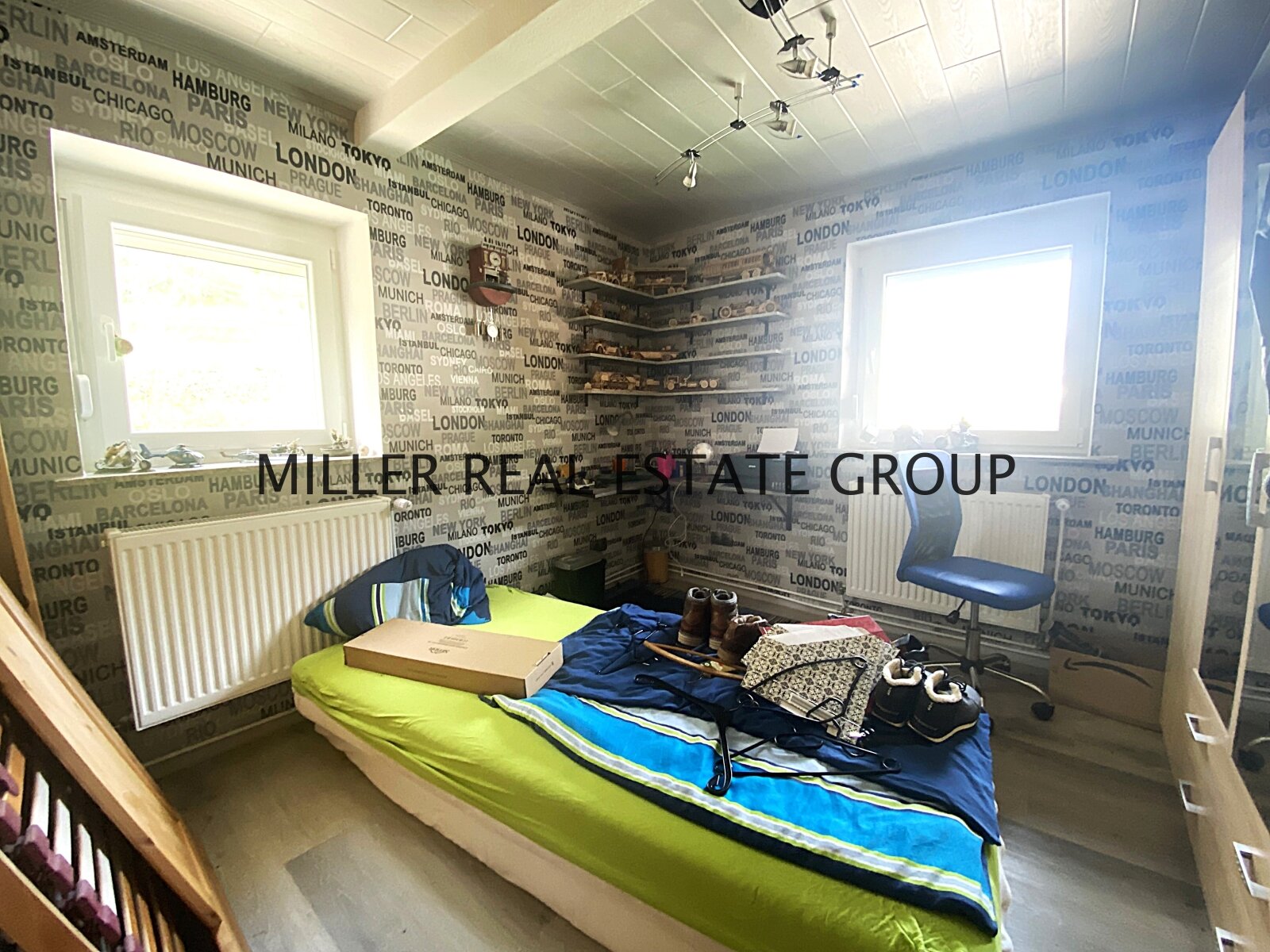 Grundstücksfläche 1.745 qm! Idyllisches Einfamilienhaus mit weitläufigem Garten!