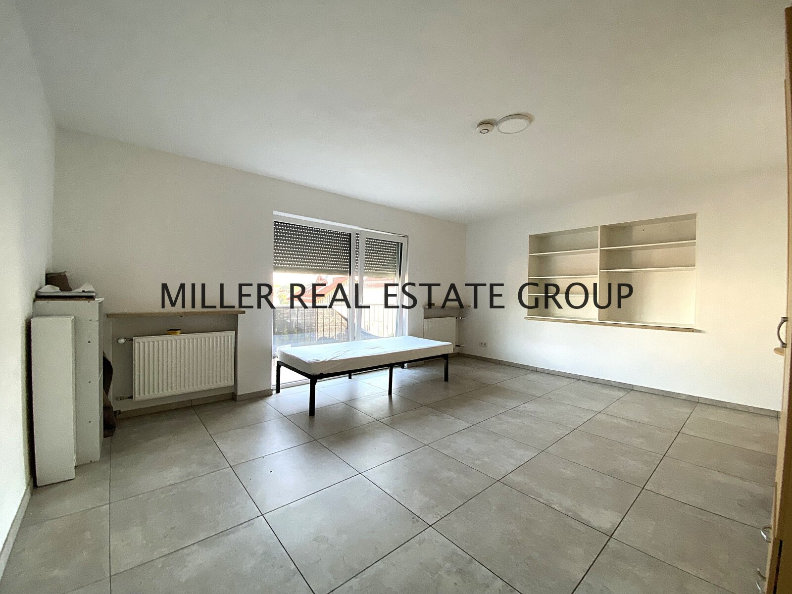 Exquisites Mehrfamilienhaus mit 4-Parteien in Bevorzugter Lage – Ideal für Investoren!!