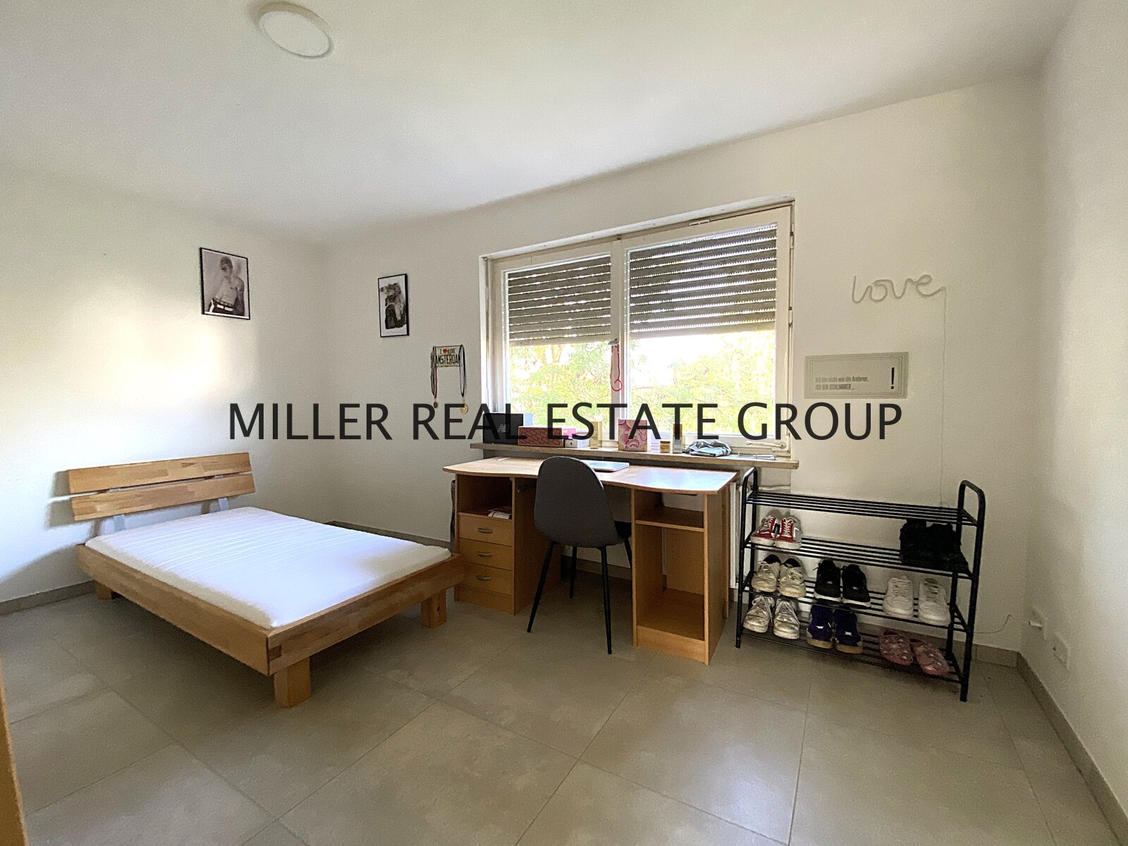 Exquisites Mehrfamilienhaus mit 4-Parteien in Bevorzugter Lage – Ideal für Investoren!!