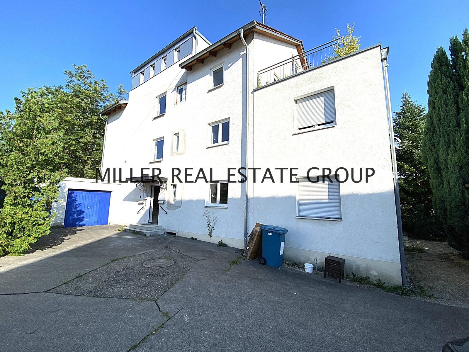 Exquisites Mehrfamilienhaus mit 4-Parteien in Bevorzugter Lage – Ideal für Investoren!!