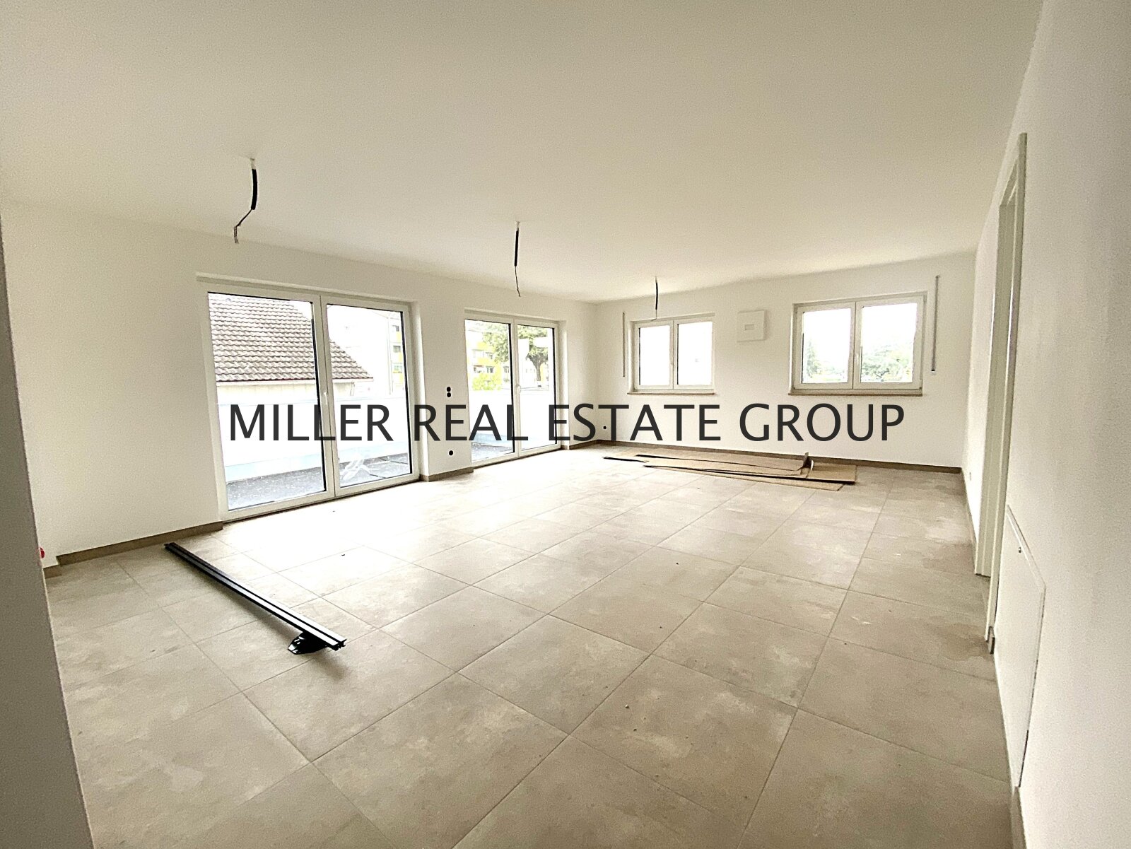 *Erstbezug! Elegante 4-Zimmer-Wohnung für hohe Ansprüche* 