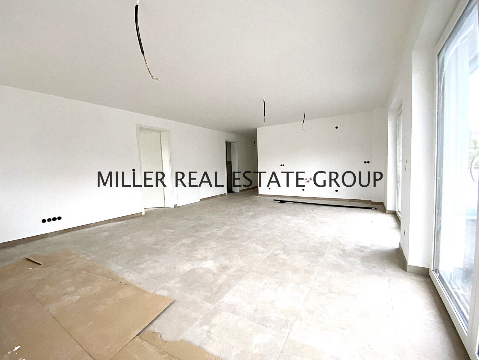 *Erstbezug! Elegante 4-Zimmer-Wohnung für hohe Ansprüche* 