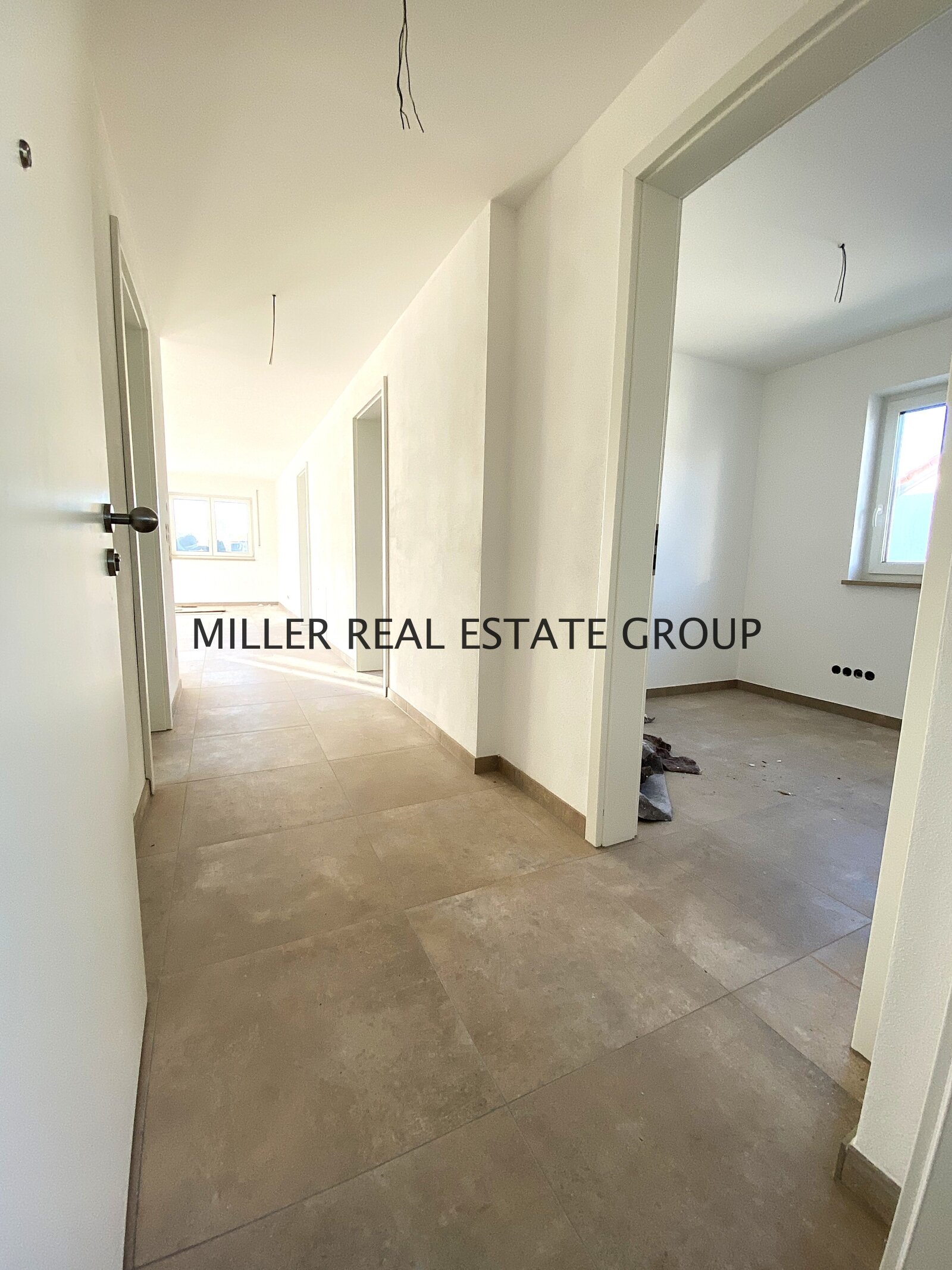 *Erstbezug! Elegante 4-Zimmer-Wohnung für hohe Ansprüche* 