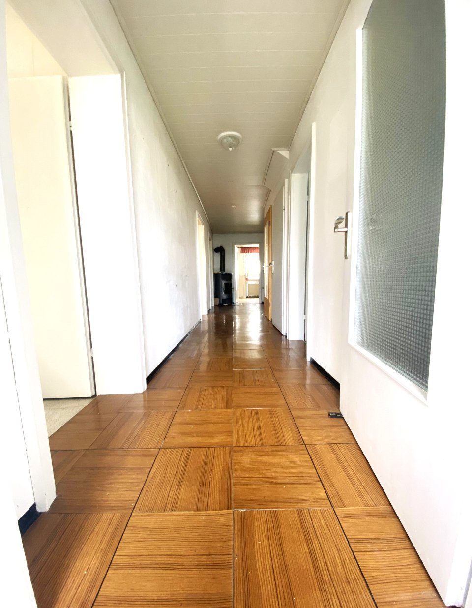 Einfamilienhaus mit großem Grundstück und Ausbaupotenzial!