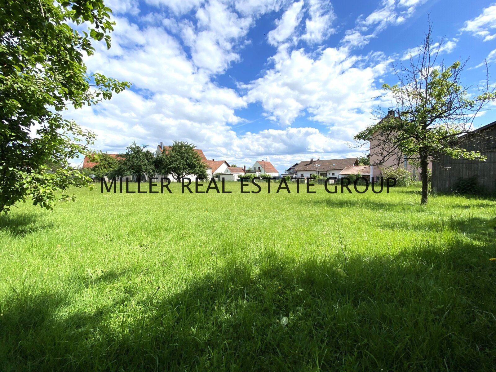 *** Grundstück in exzellenter Lage von Hitzhofen ***