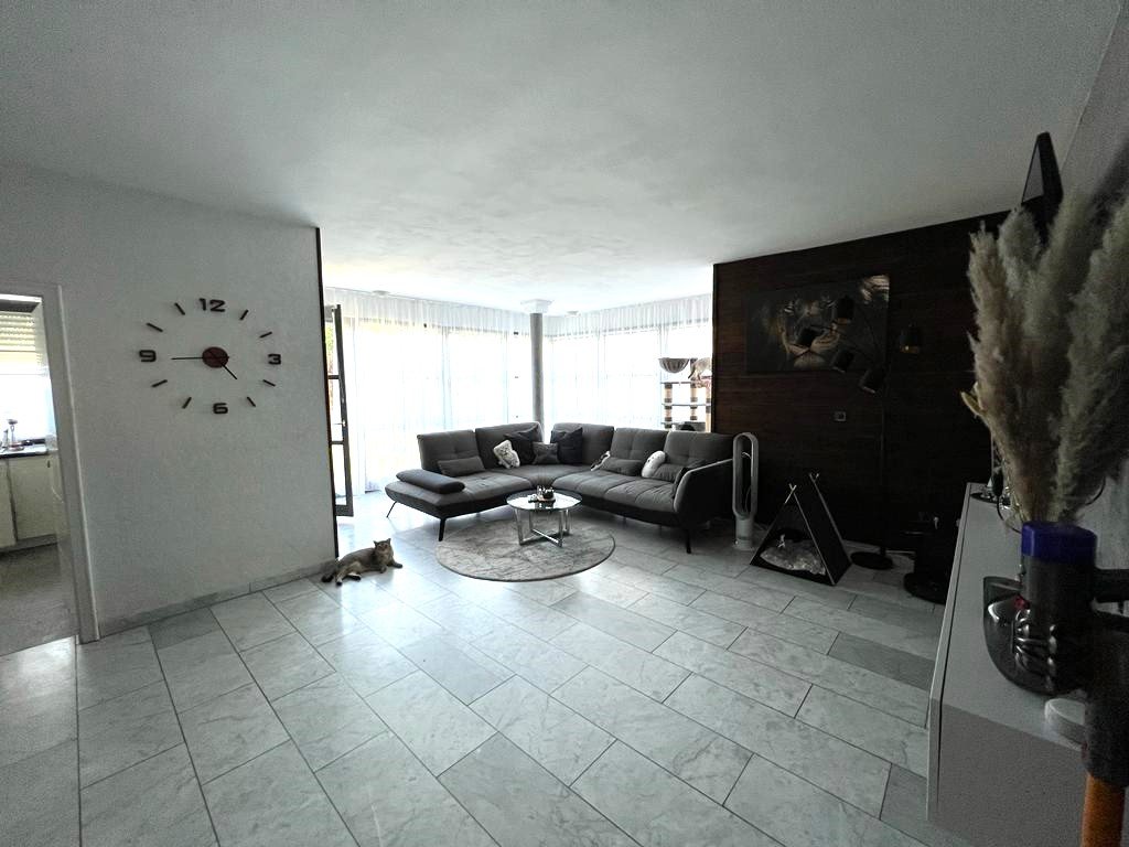 Exklusive! Eigentumswohnung mit traumhaftem Gartenbereich