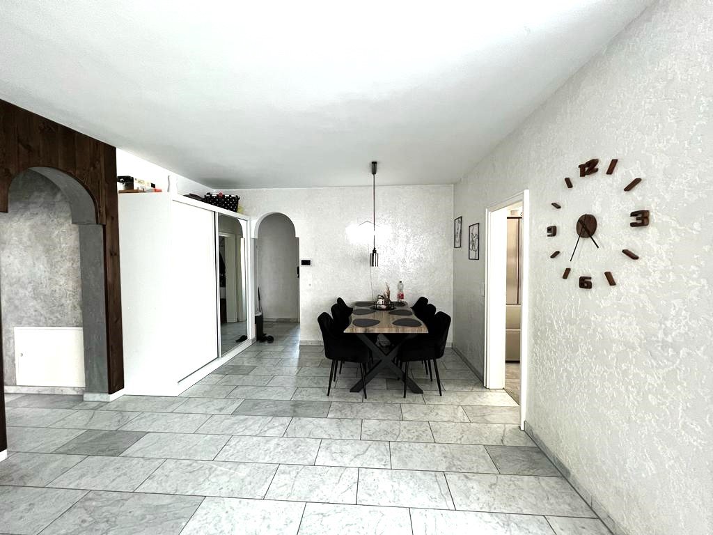 Exklusive! Eigentumswohnung mit traumhaftem Gartenbereich