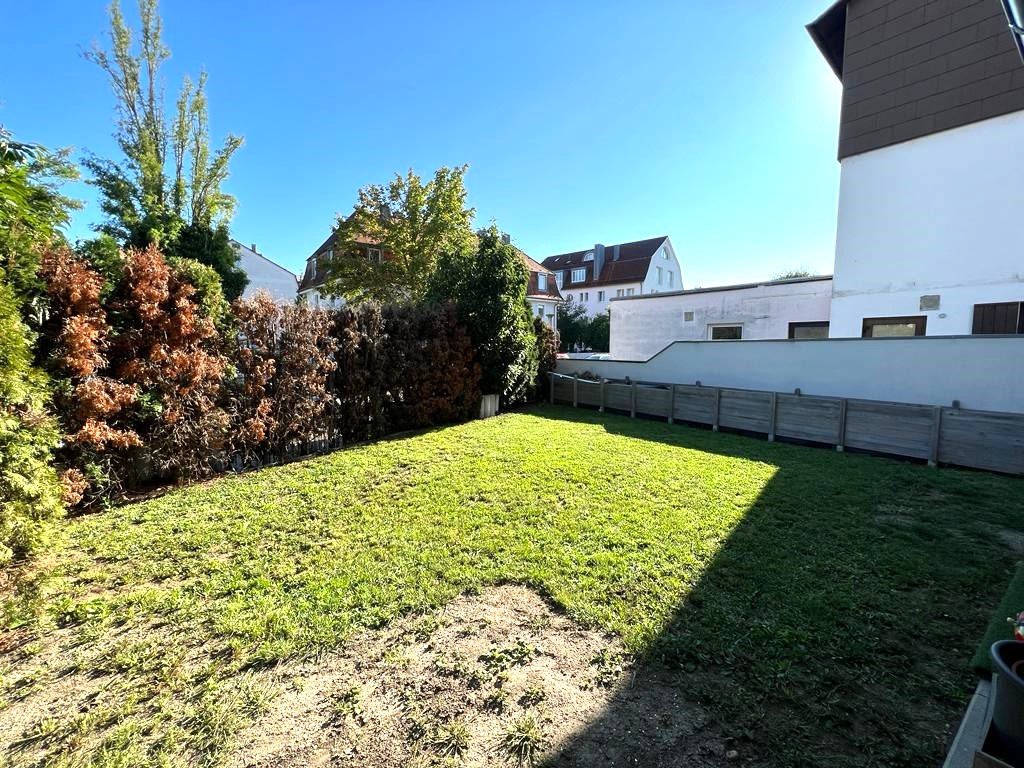 Exklusive! Eigentumswohnung mit traumhaftem Gartenbereich