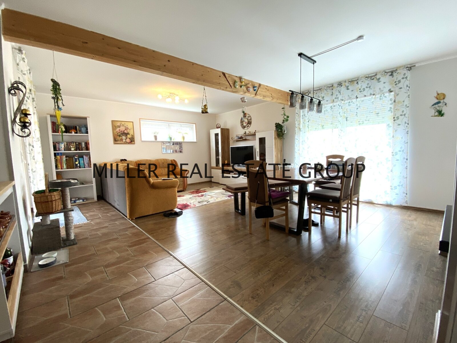 *** Eleganter Bungalow – Ihr Traumhaus in ruhiger Lage ***