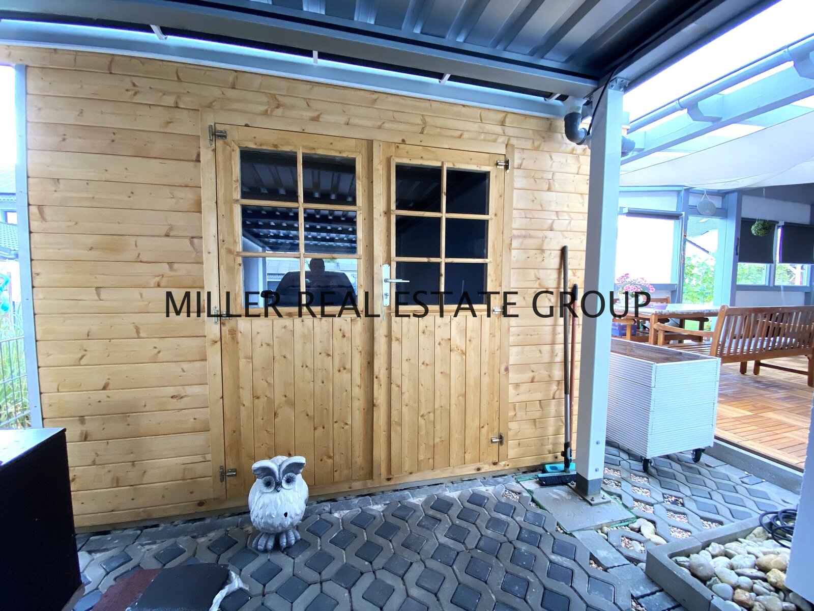 *** Eleganter Bungalow – Ihr Traumhaus in ruhiger Lage ***