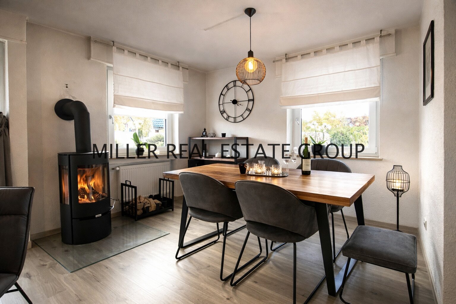 Modernes Reiheneckhaus mit großem Garten, Terrassen und viel Platz – Wohnen in ruhiger Lage von Neuburg an der Donau!