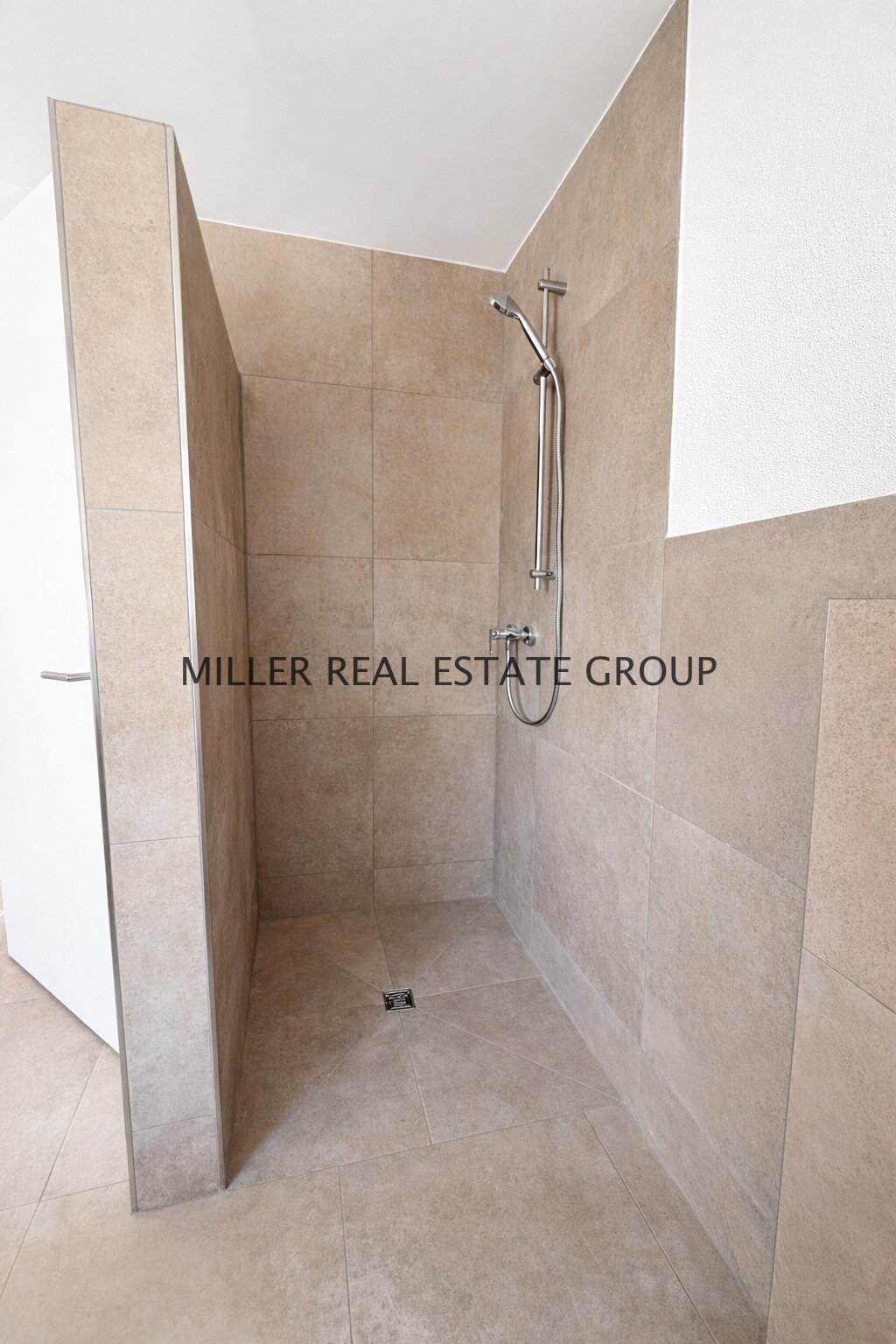 Exklusive Neubauwohnung (KfW-55) mit Loggia in Ingolstadt-Unterhaunstadt – Erstbezug!