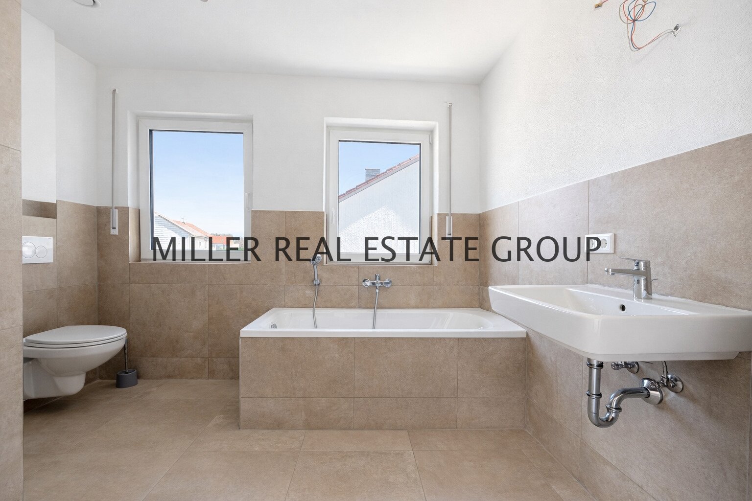 Exklusive Neubauwohnung (KfW-55) mit Loggia in Ingolstadt-Unterhaunstadt – Erstbezug!