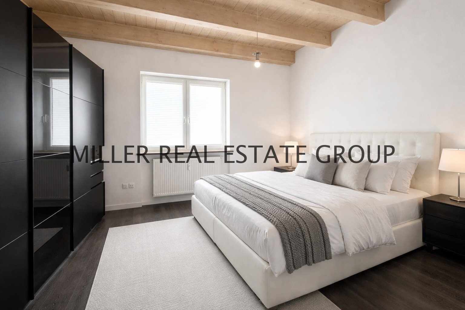 Exklusive Maisonette-Wohnung mit 5 Zimmern, Balkon und zwei Stellplätzen in begehrter Lage von Kösching bei Ingolstadt!