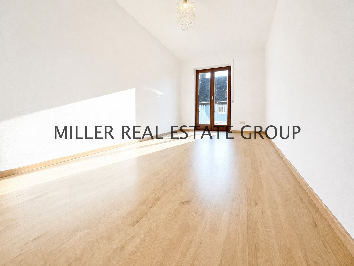 * Traumhafte 3,5 - Zimmer Wohnung im Ingolstädter Süden *