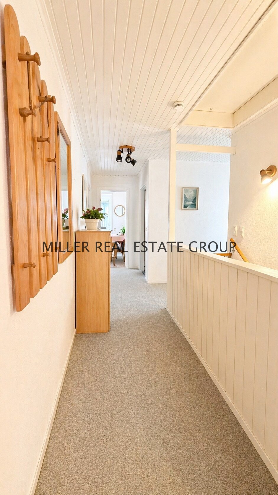 Seltene Gelegenheit in Ingolstadt-Unterhaunstadt: Bungalow mit 527 m² Grundstück, Doppelgarage, Vollkeller & ausbaufähigem Dachboden!