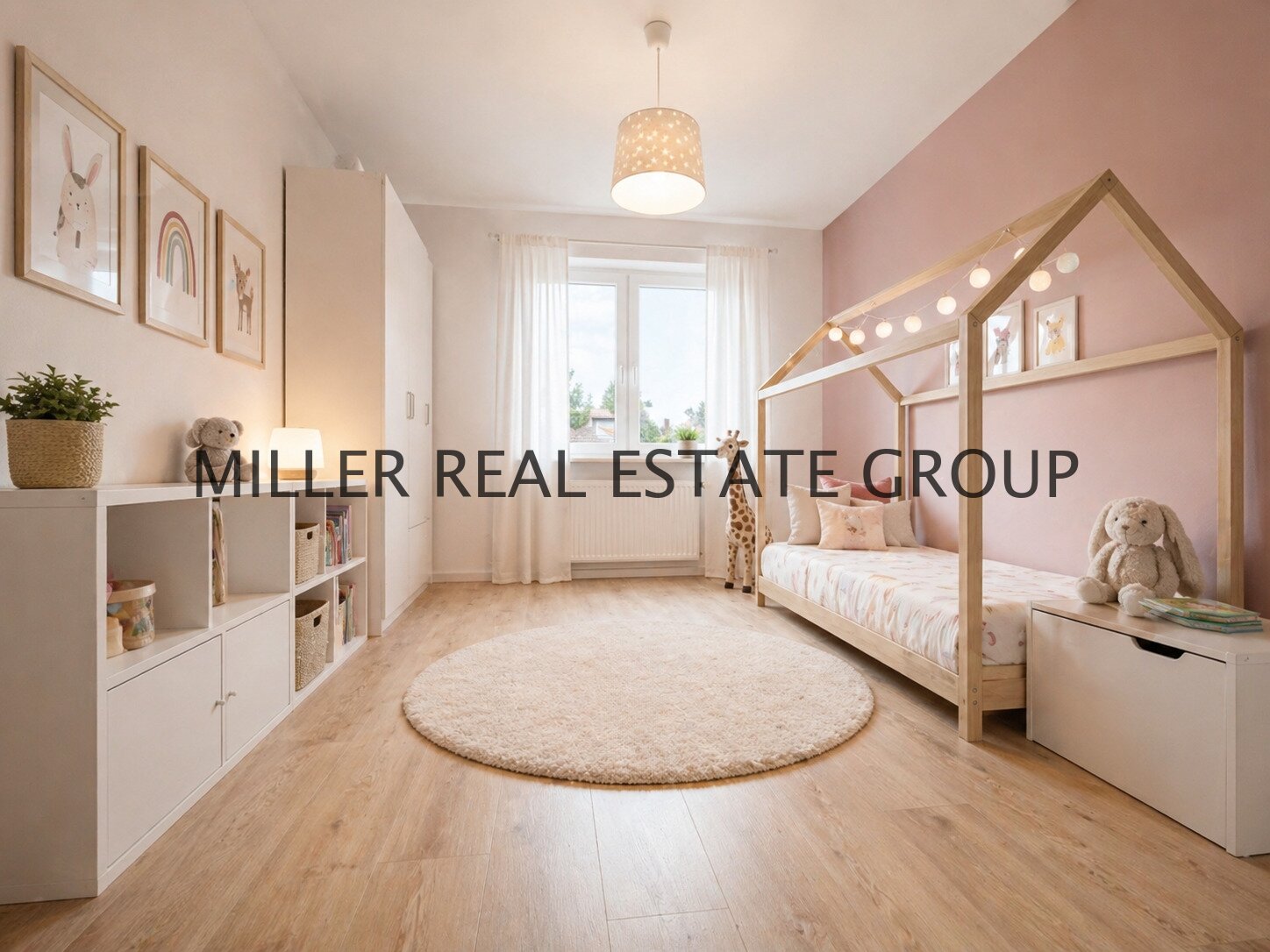 Moderne Raumwunder-Rarität in Neuburg an der Donau: Reiheneckhaus mit großem Garten, zwei Terrassen, Balkon & viel Wohnkomfort!