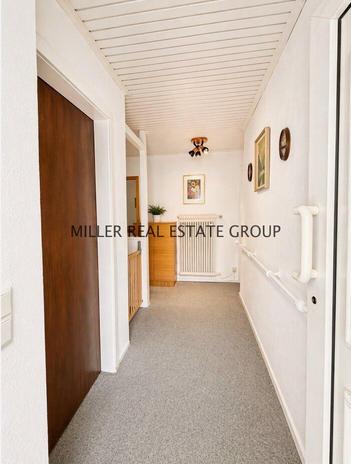 Seltene Gelegenheit in Ingolstadt-Unterhaunstadt: Bungalow mit 527 m² Grundstück, Doppelgarage, Vollkeller & ausbaufähigem Dachboden!