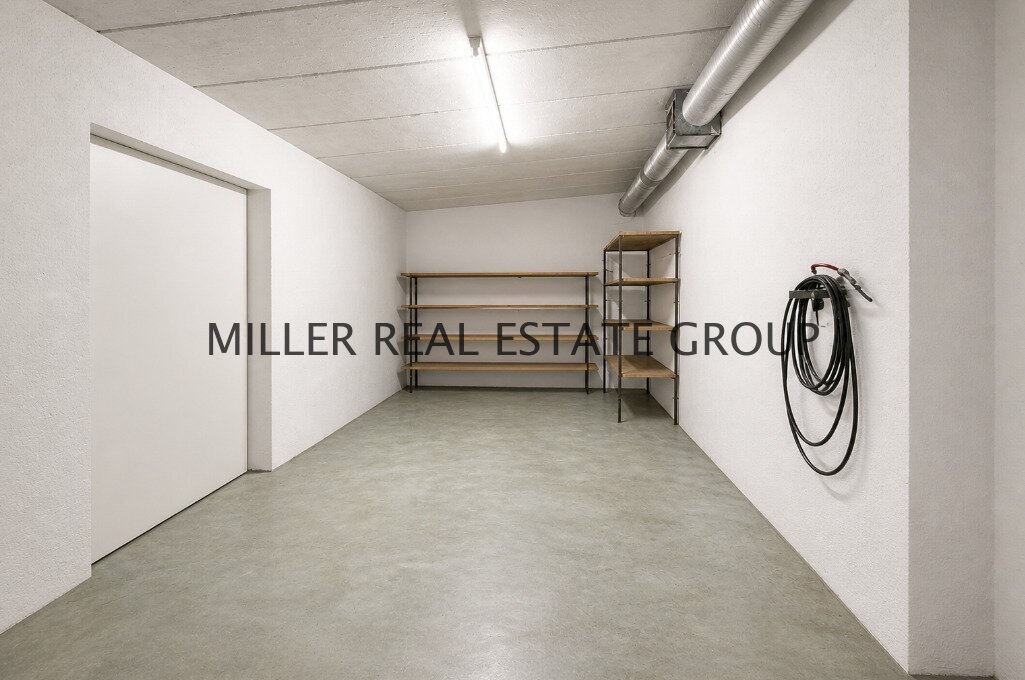 Wohnen & Arbeiten im Grünen: Einfamilienhaus mit ca. 216 m² Lagerhalle, Werkstatt und großem Grundstück!