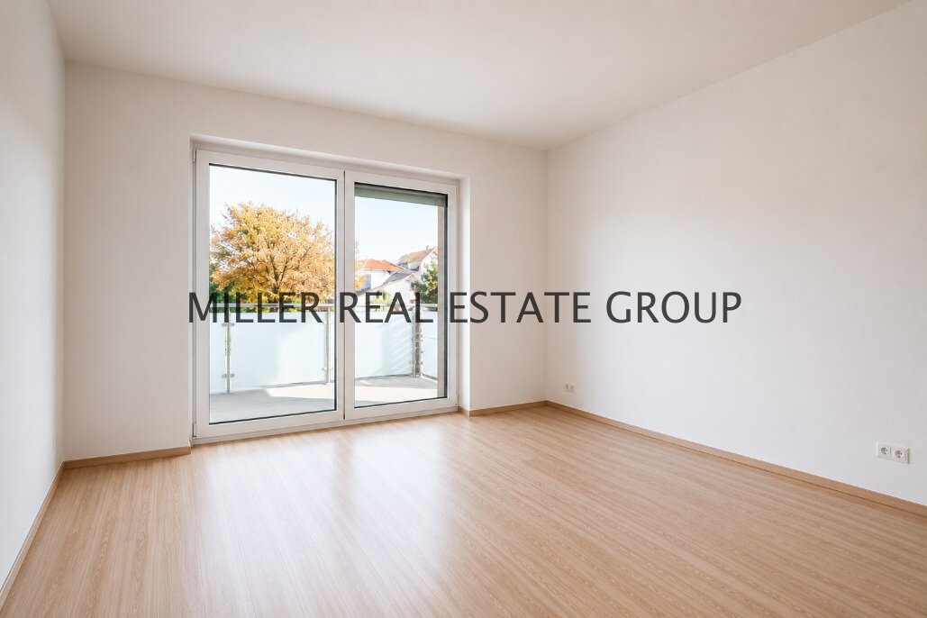 MODERNISIERTES REIHENECKHAUS MIT GARTEN, KAMIN & PHOTOVOLTAIK IN BESTLAGE VON INGOLSTADT-SÜD!