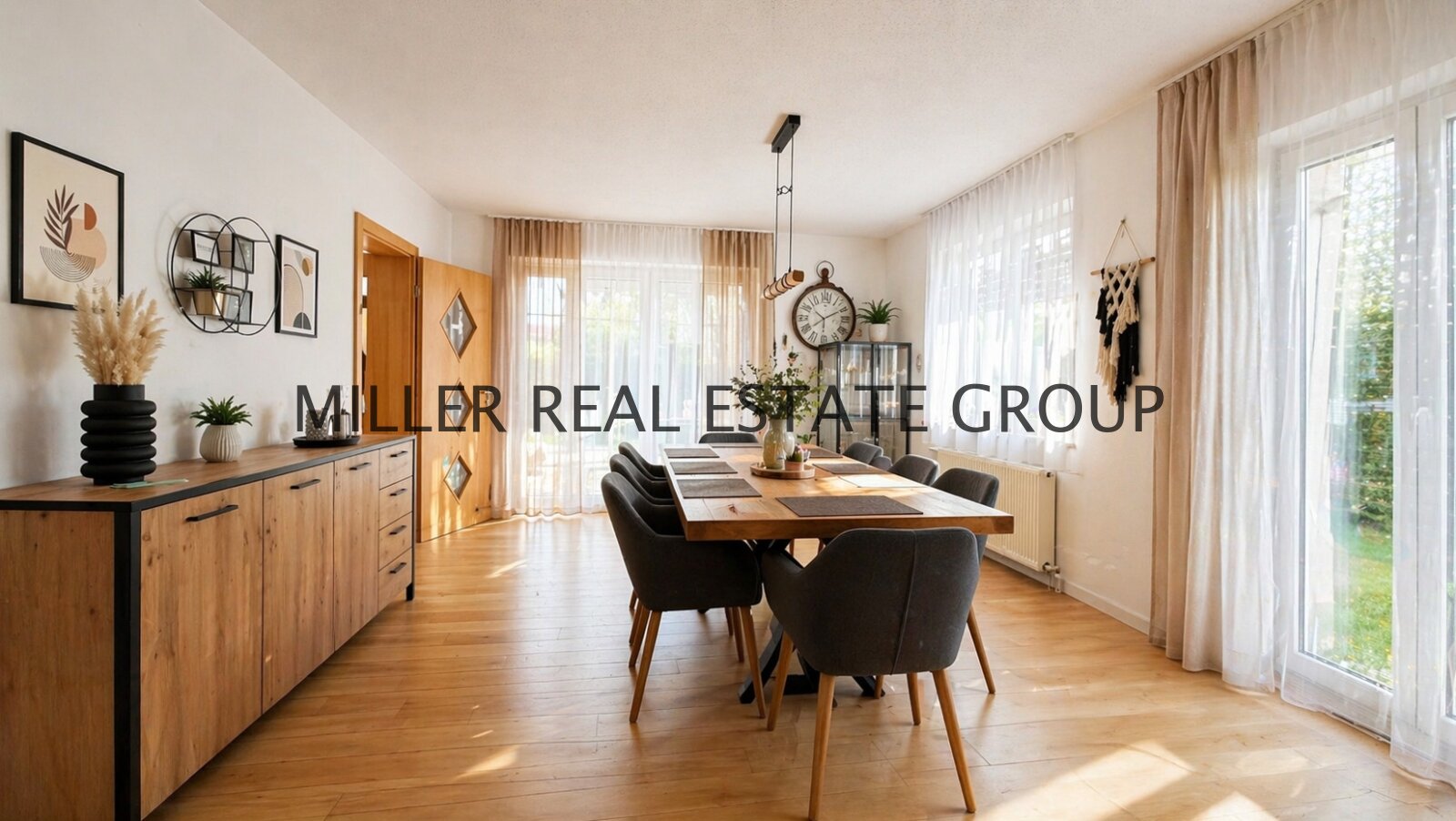 Exklusive Doppelhaus-Immobilie in Großmehring bei Ingolstadt – 223 m² Wohnfläche auf 723 m² Grundstück | Zwei Einheiten – seltene Gelegenheit!