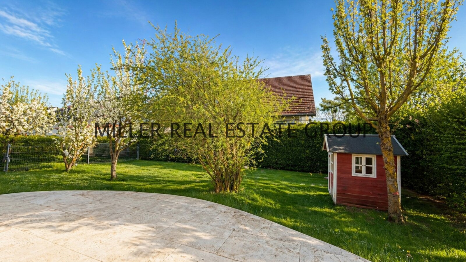 Exklusive Doppelhaus-Immobilie in Großmehring bei Ingolstadt – 223 m² Wohnfläche auf 723 m² Grundstück | Zwei Einheiten – seltene Gelegenheit!