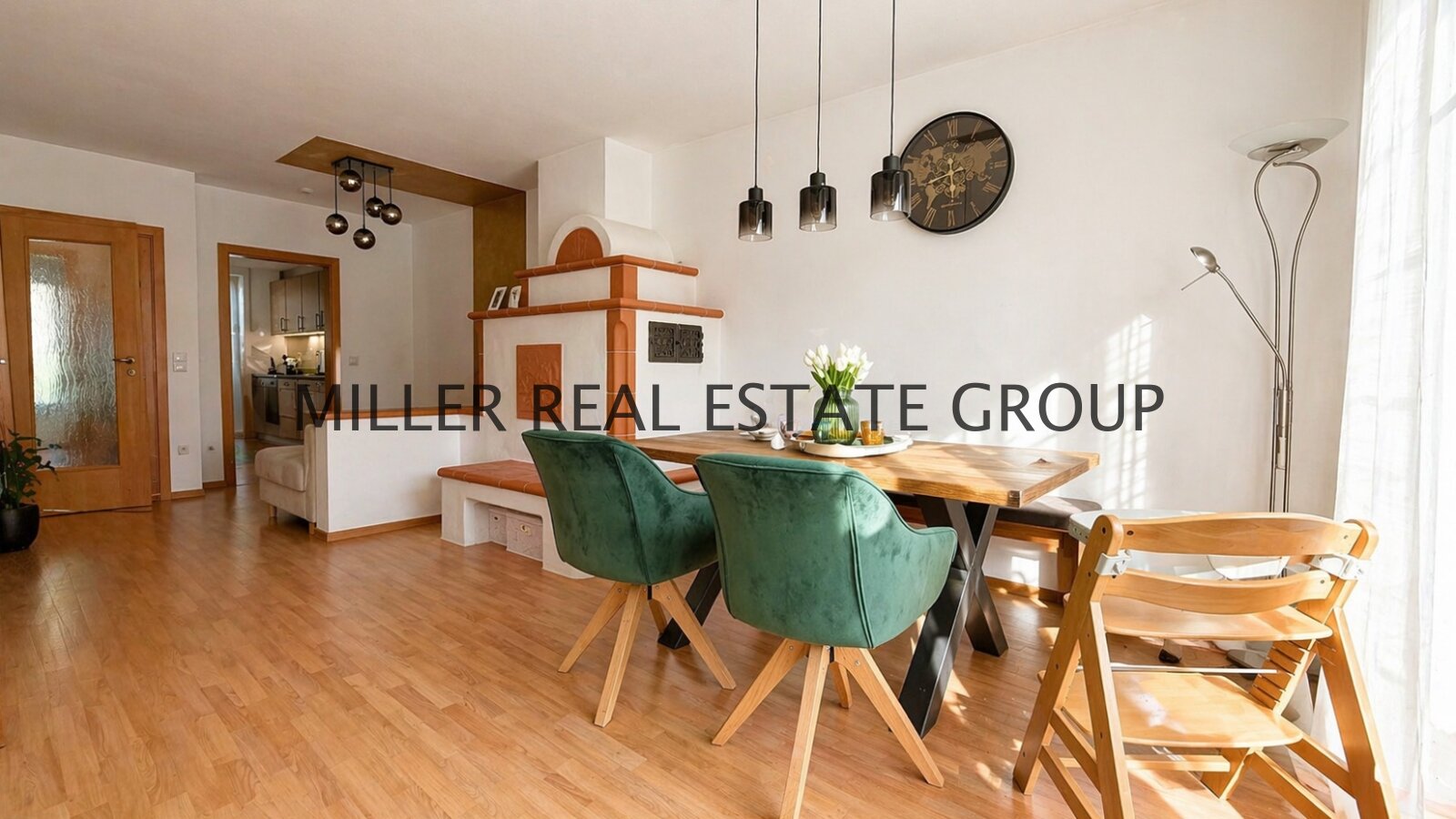 Exklusive Doppelhaus-Immobilie in Großmehring bei Ingolstadt – 223 m² Wohnfläche auf 723 m² Grundstück | Zwei Einheiten – seltene Gelegenheit!