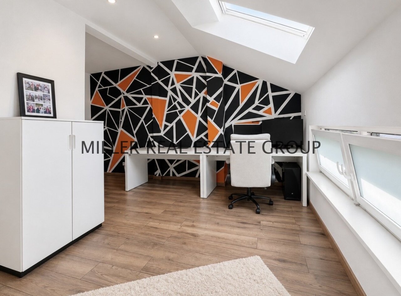Kinderzimmer-Büro