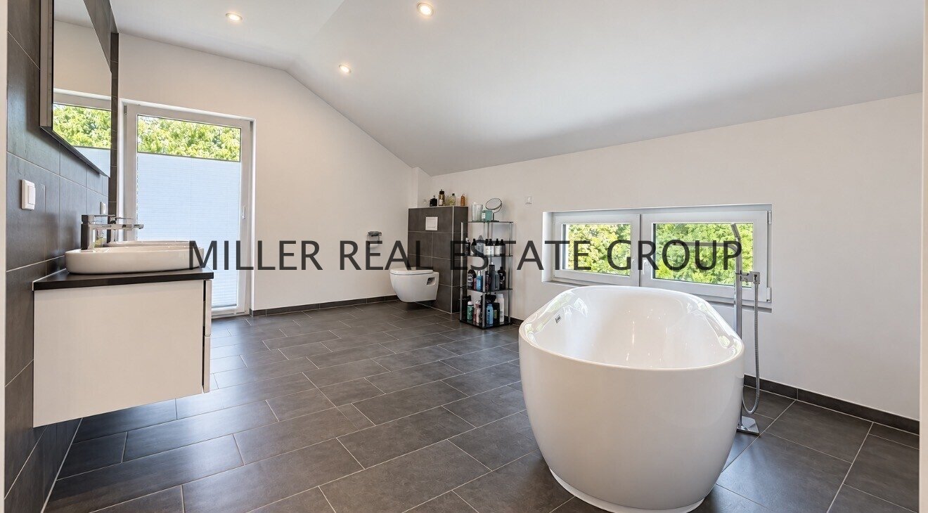 Badezimmer, Hauptwohnung Badezimmer, Hauptwohnung