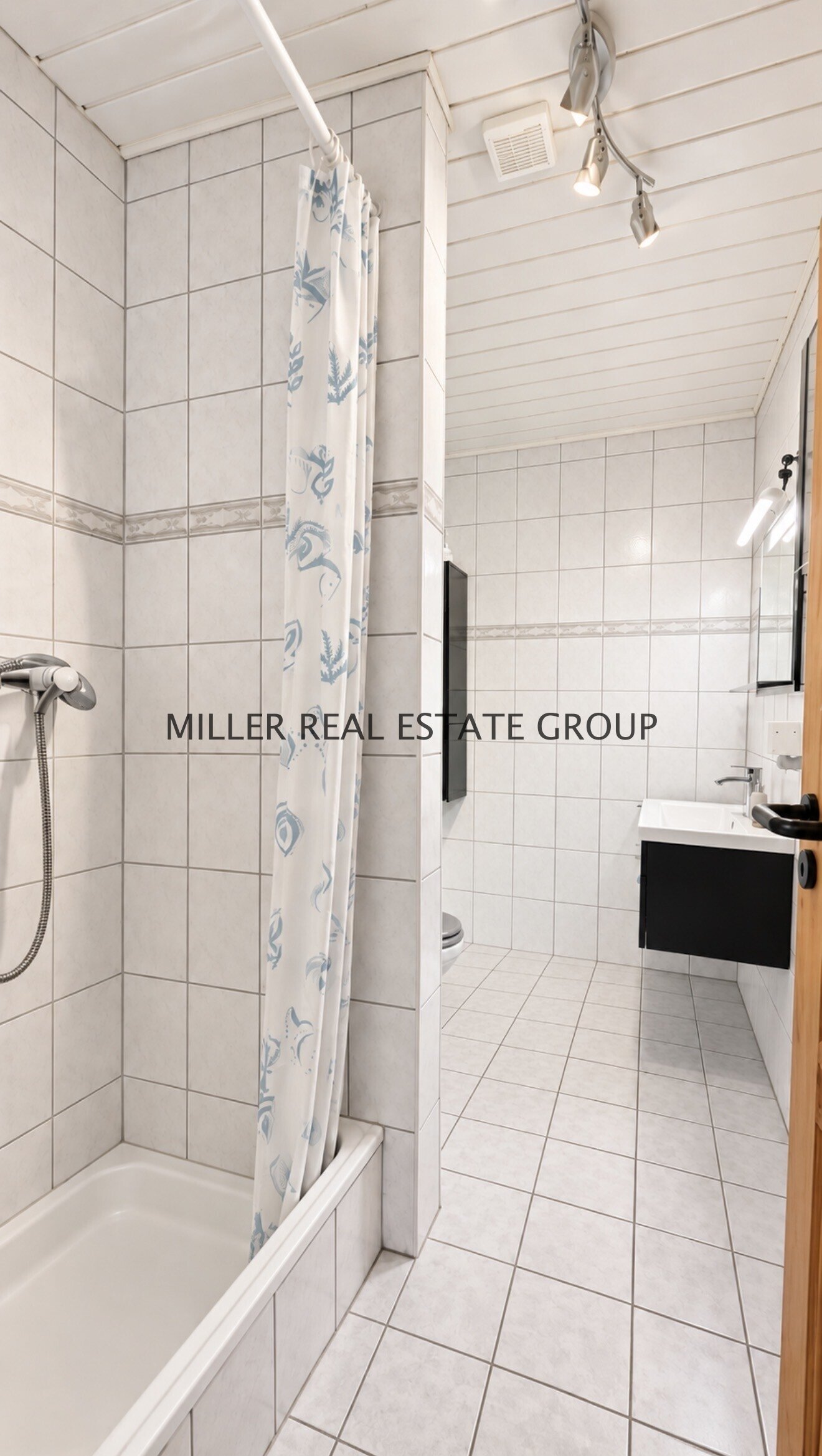 Badezimmer Erdgeschoss Badezimmer Erdgeschoss