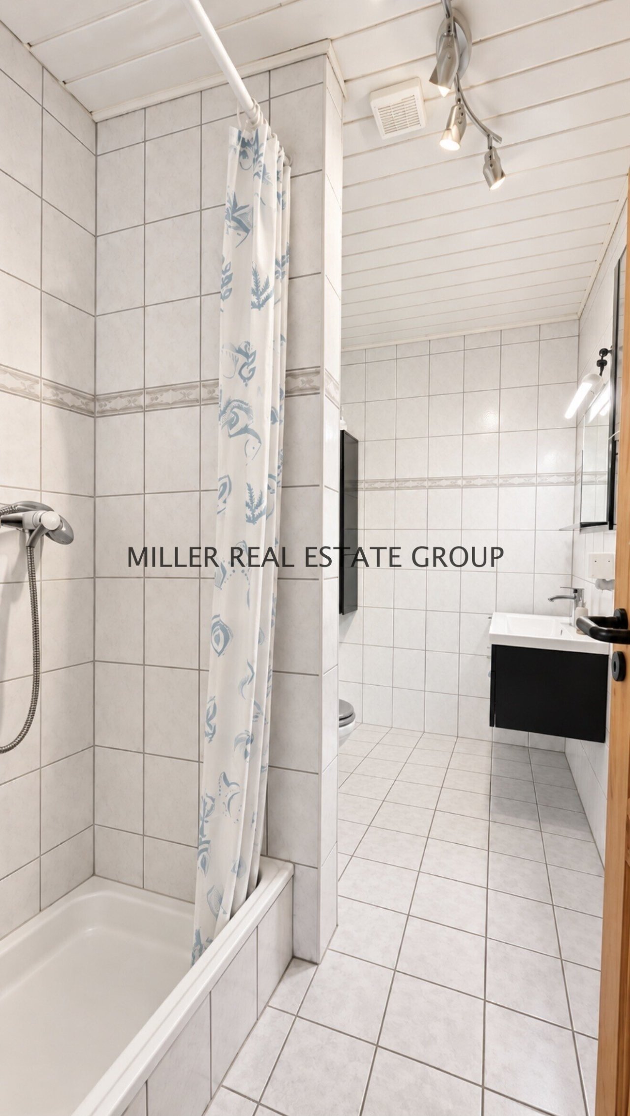 Badezimmer Erdgeschoss Badezimmer Erdgeschoss