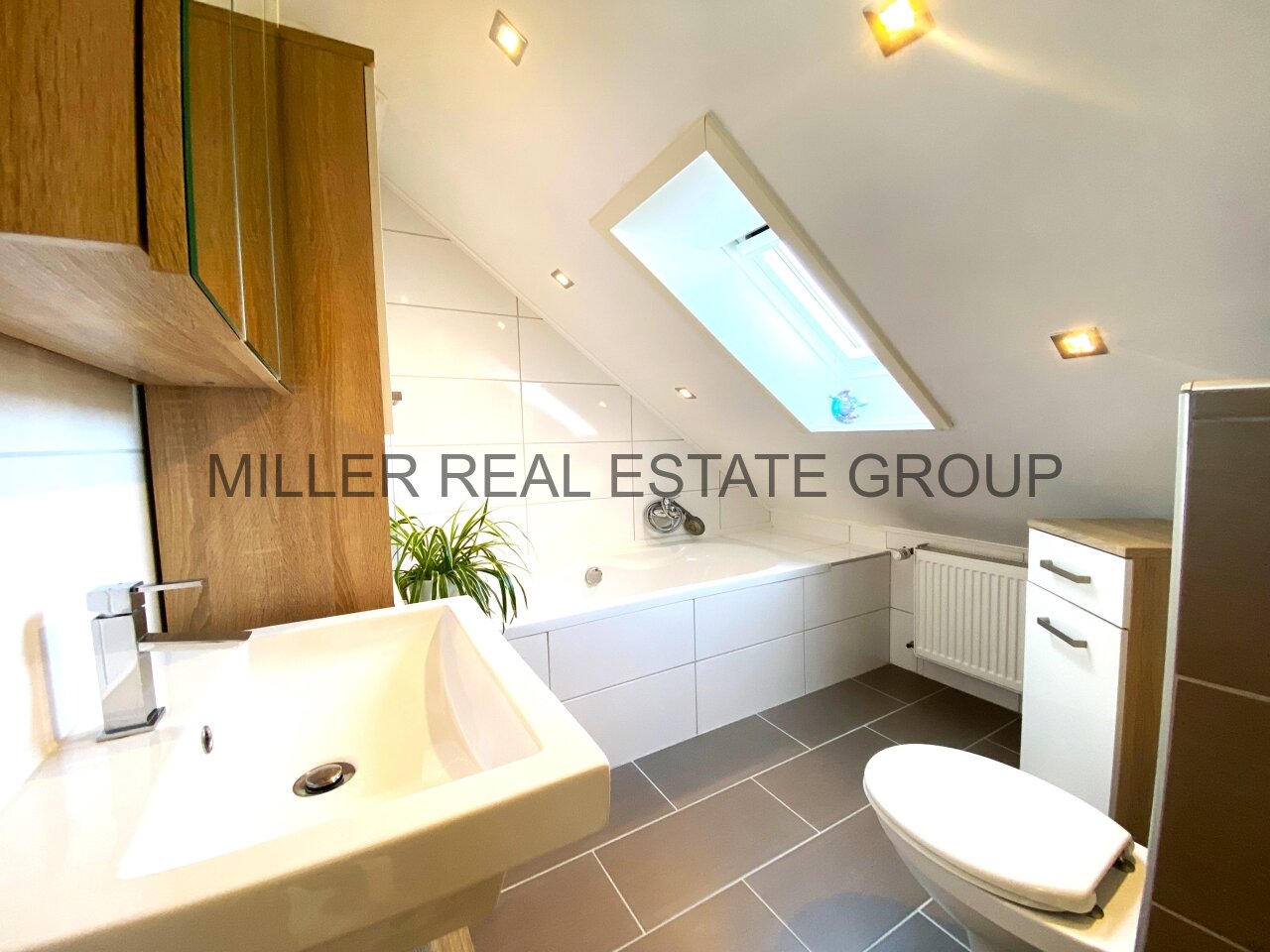 Badezimmer DG