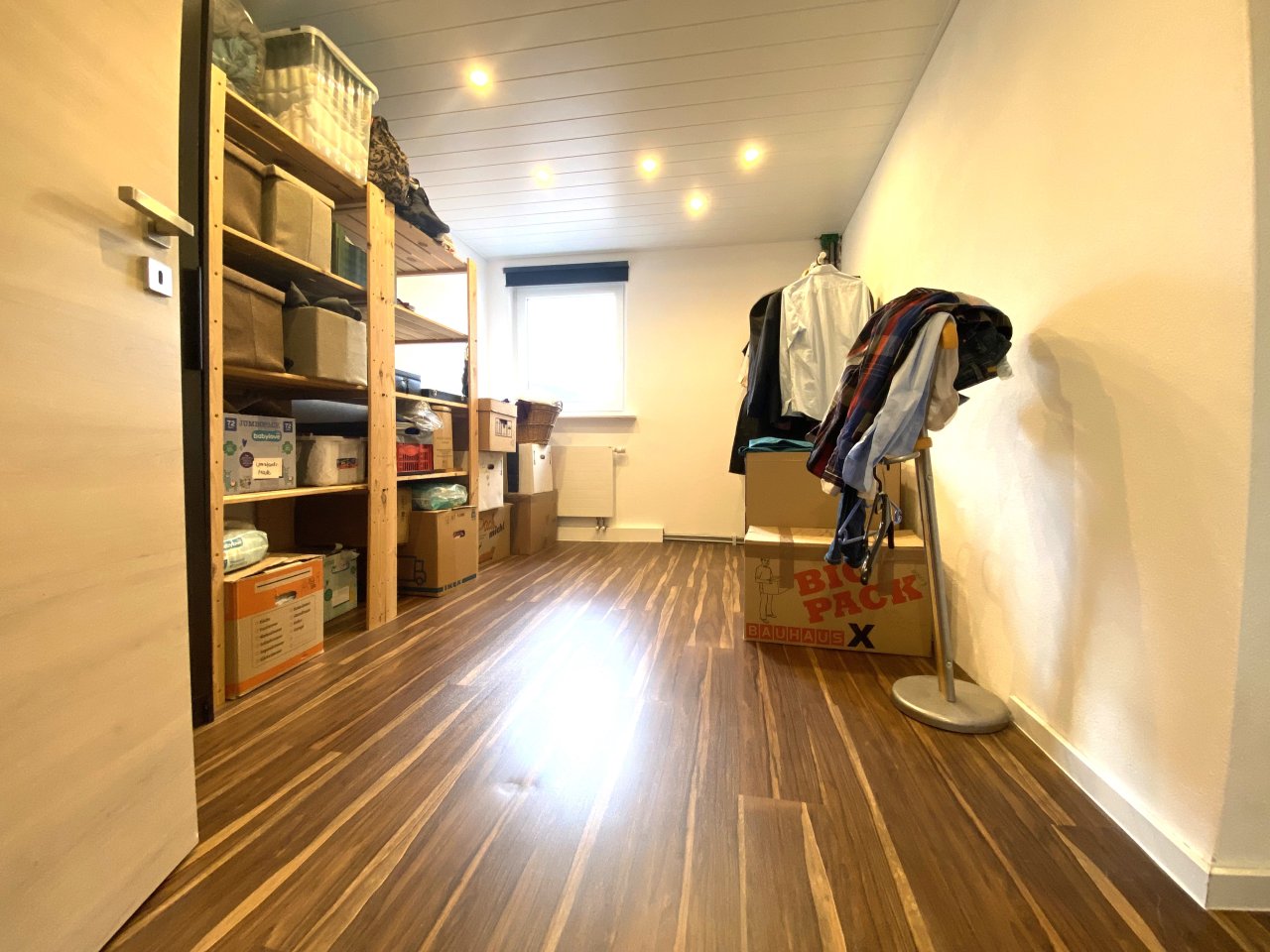 Begehbarer Kleiderschrank Begehbarer Kleiderschrank