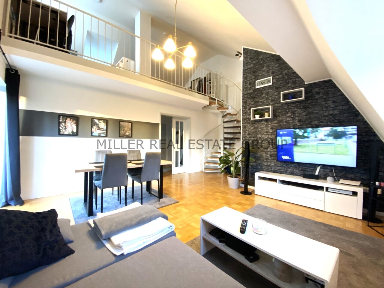 Traumhafte 3 - Zimmer Wohnung mit Balkon & Tiefgaragenstellplatz  Traumhafte 3 - Zimmer Wohnung mit Balkon & Tiefgaragenstellplatz