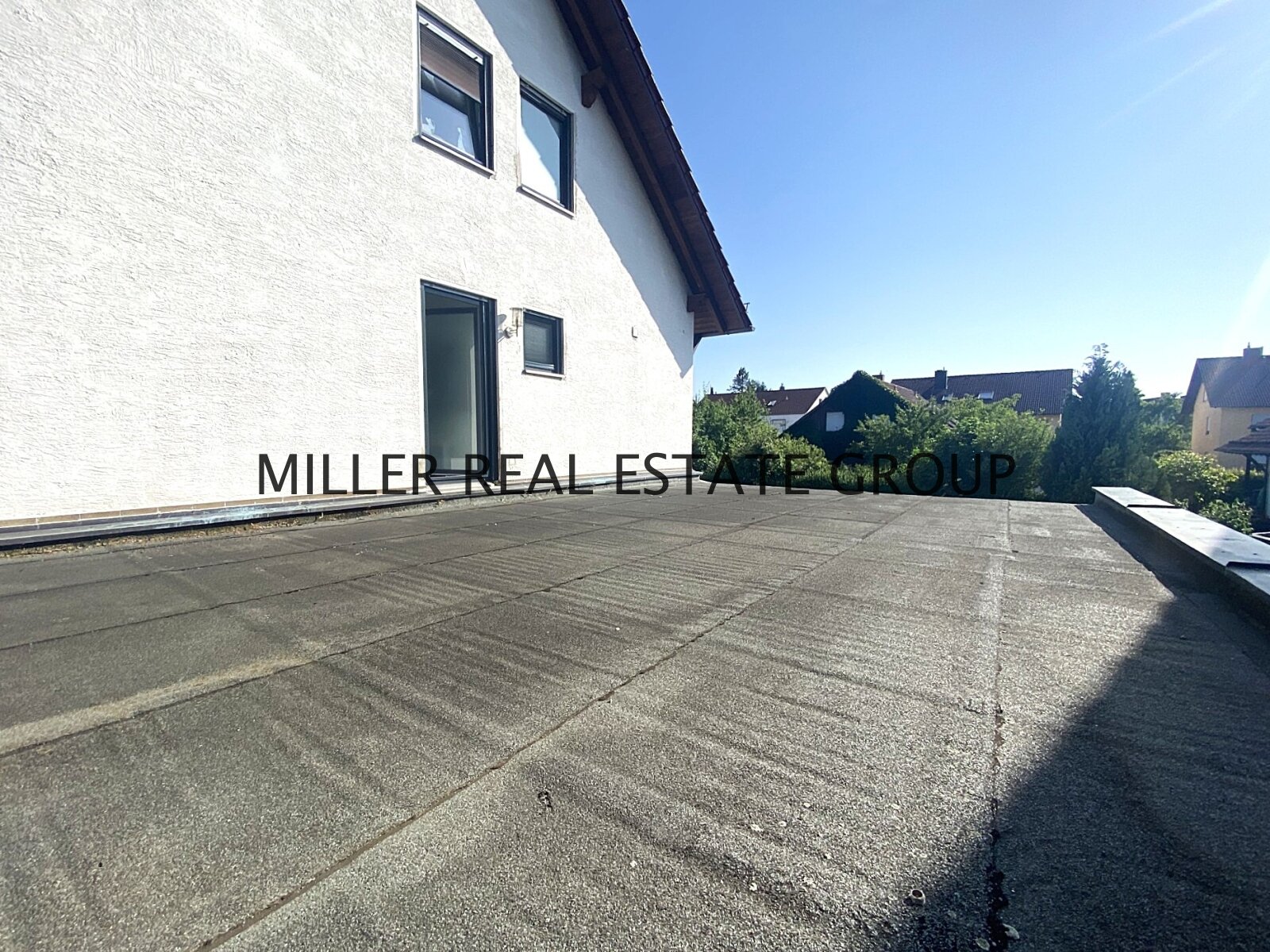 Ausbaufähige Dachterrasse Ausbaufähige Dachterrasse