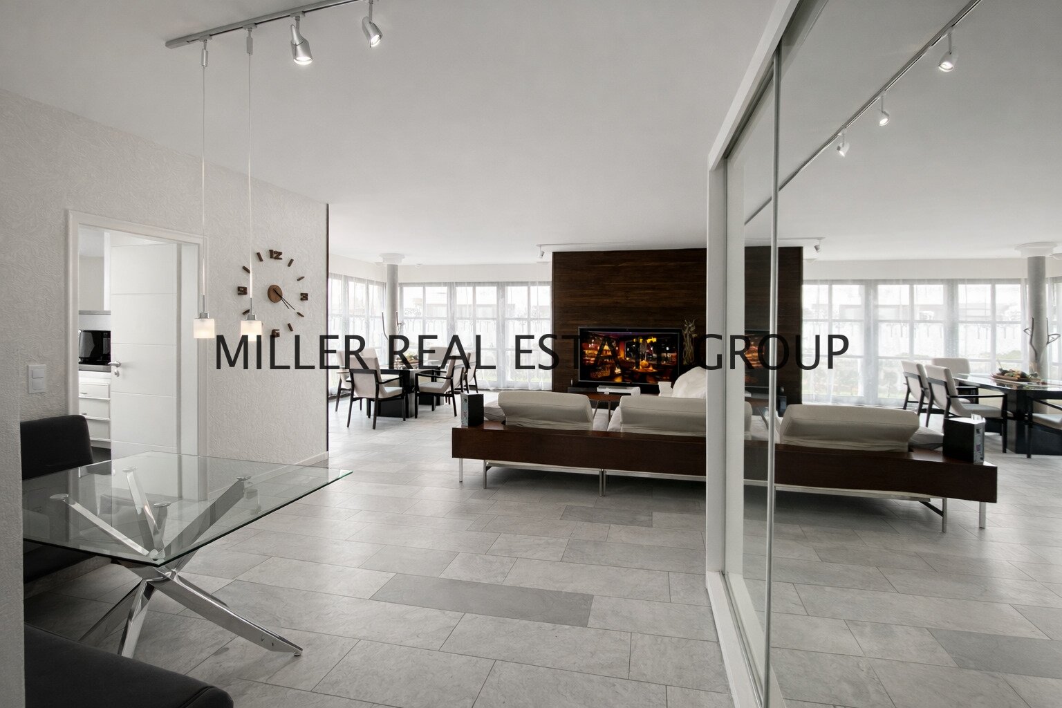 Wohn-Essbereich Wohn-Essbereich