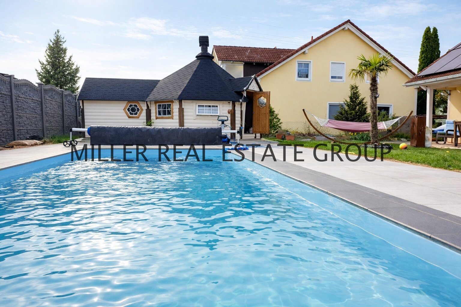 Stilvolles Einfamilienhaus mit ca. 260 m² Wohnfläche auf repräsentativem 642 m² Grundstück! 