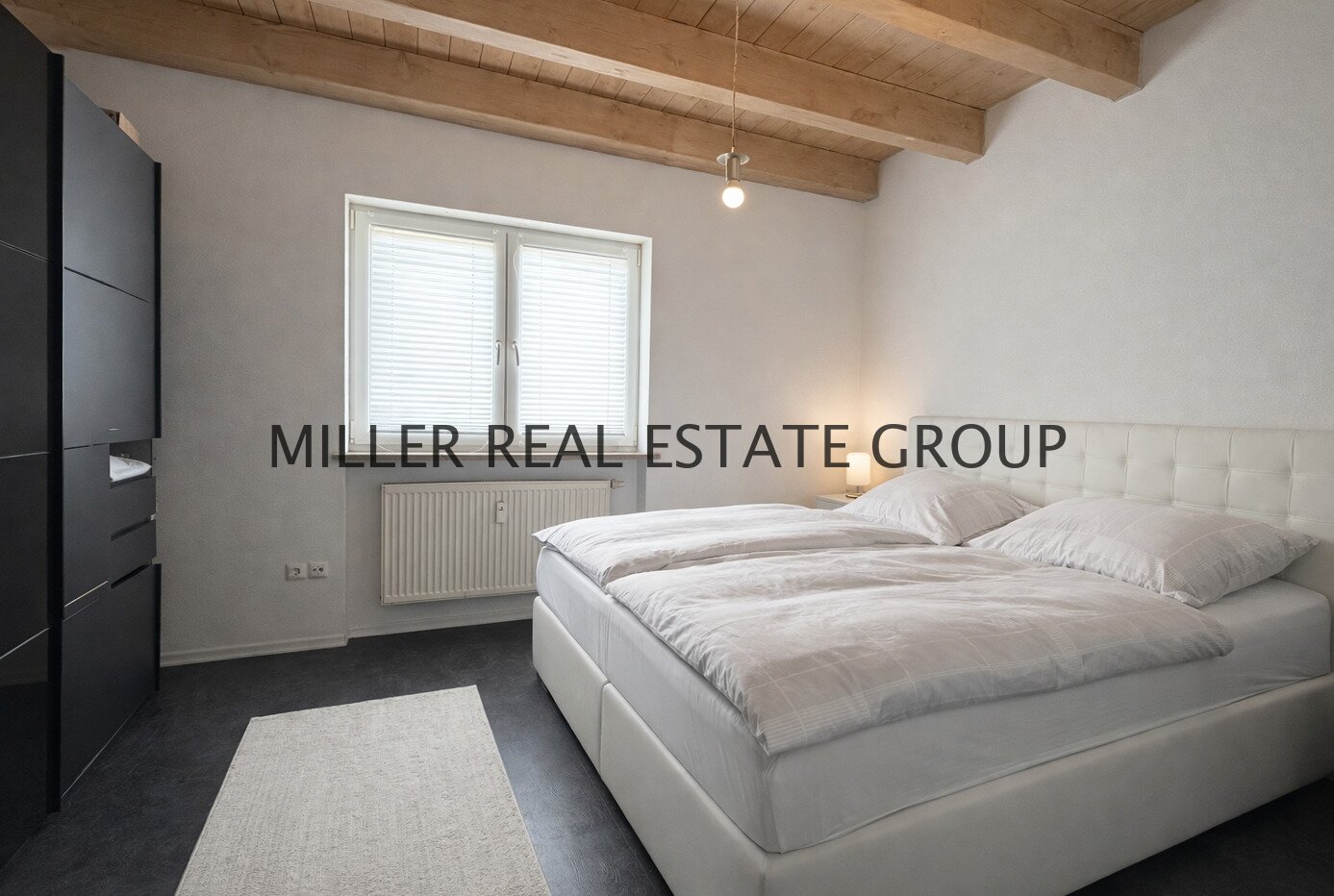 Exklusive Maisonette-Wohnung mit 5 Zimmern, Balkon und zwei Stellplätzen in begehrter Lage von Kösching bei Ingolstadt! 